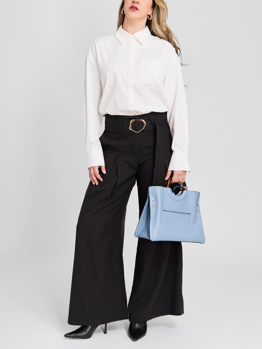 The Ultra Wide Leg Pleated Trousers